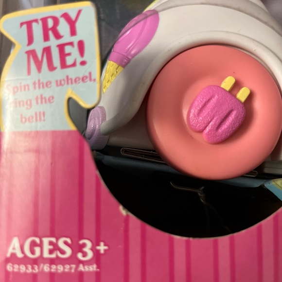 My Little Pony Ice Cream Dream Supreme Truck W/ Rainbow Swirl Pony 2007 NEW - Picture 5 of 14